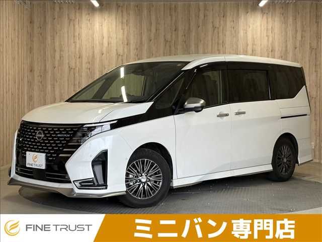 Japanese used car Ref# 1551300 NISSAN / SERENA  WG