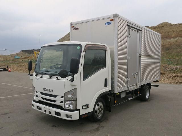 Japanese used car Ref# 1551345 ISUZU / ELF