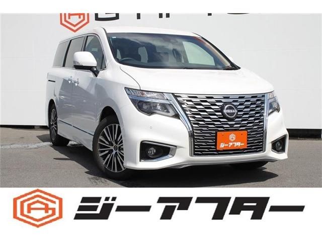 Japanese used car Ref# 1551507 NISSAN / ELGRAND