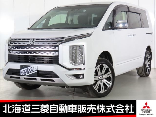 Japanese used car Ref# 1551526 MITSUBISHI / DELICA D:5 4WD