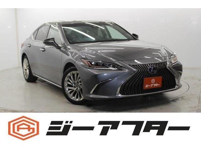 Japanese used car Ref# 1551578 TOYOTA / LEXUS ES300h