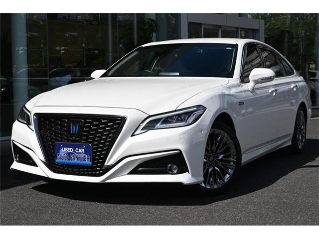 Japanese used car Ref# 1551582 TOYOTA / CROWN sedan hybrid