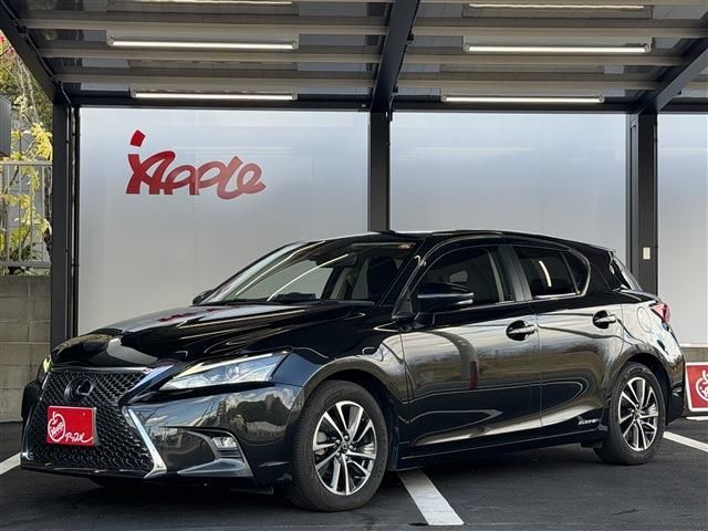 Japanese used car Ref# 1551610 TOYOTA / LEXUS CT200h