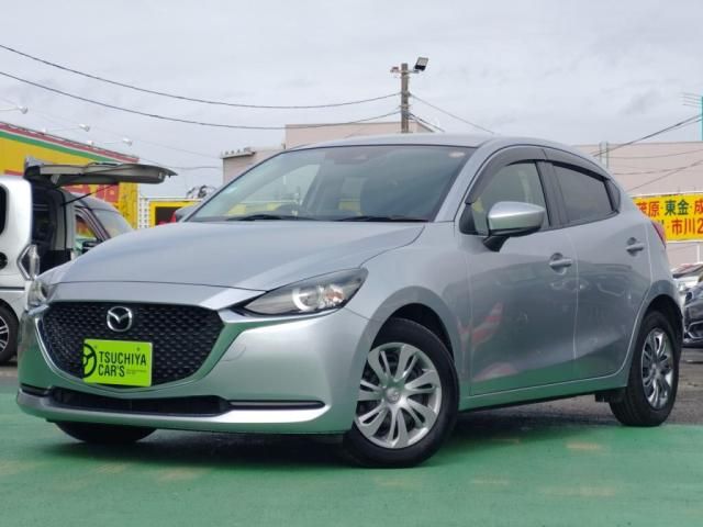 Japanese used car Ref# 1551742 MAZDA / MAZDA2