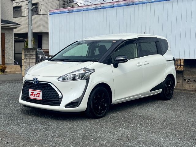 Japanese used car Ref# 1551758 TOYOTA / SIENTA HYBRID