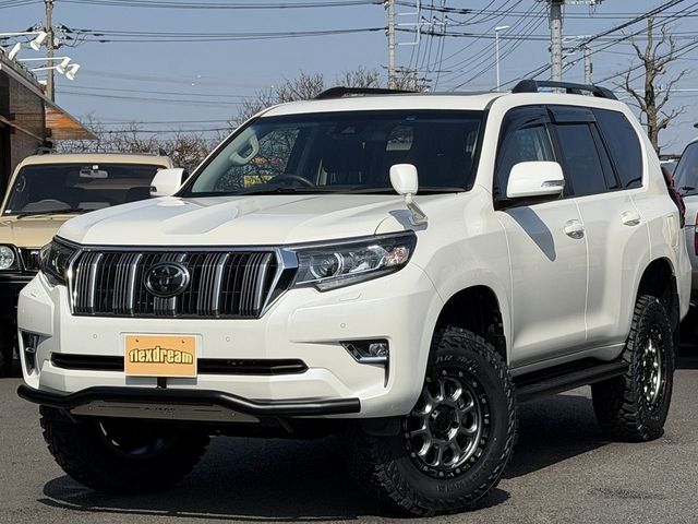 Japanese used car Ref# 1551785 TOYOTA / LANDCRUISER PRADO