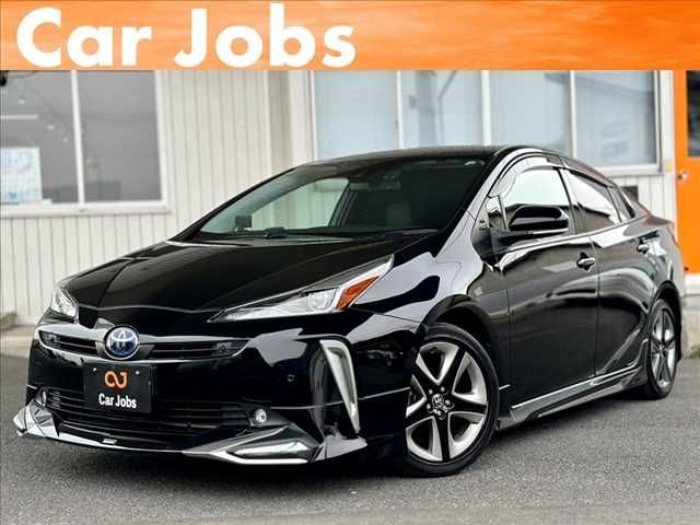 Japanese used car Ref# 1551828 TOYOTA / PRIUS 4WD