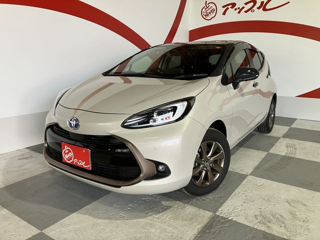 Japanese used car Ref# 1551874 TOYOTA / AQUA