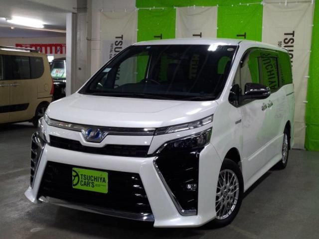 Japanese used car Ref# 1551943 TOYOTA / VOXY HYBRID