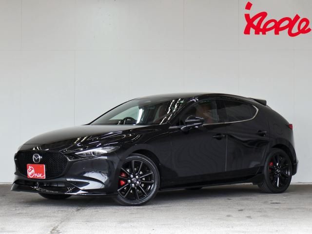 Japanese used car Ref# 1552052 MAZDA / MAZDA3 FASTBACK