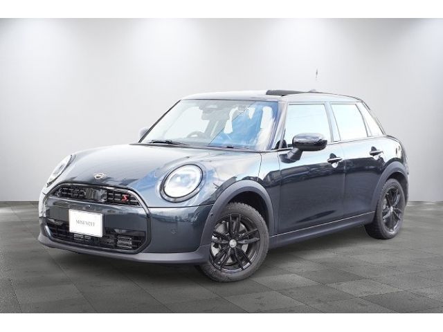 Japanese used car Ref# 1552065 BMW / MINI COOPER 5DOOR