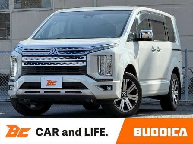 Japanese used car Ref# 1552084 MITSUBISHI / DELICA D:5 4WD