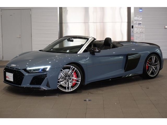AUDI / AUDI R8 Spyder