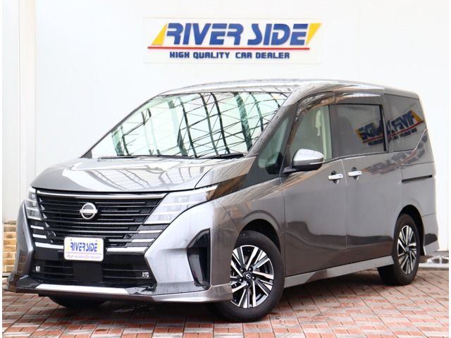 Japanese used car Ref# 1552149 NISSAN / SERENA  WG