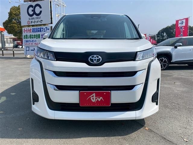 Japanese used car Ref# 1552224 TOYOTA / NOAH