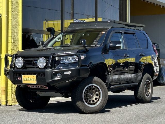 Japanese used car Ref# 1552225 TOYOTA / LANDCRUISER PRADO