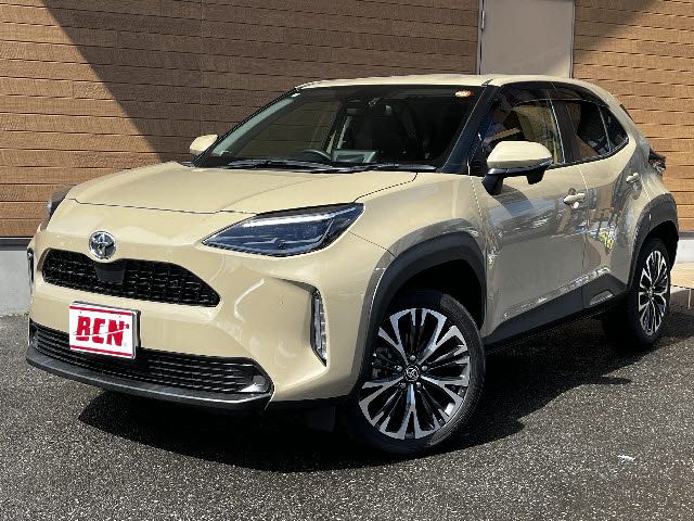 Japanese used car Ref# 1552324 TOYOTA / YARIS CROSS