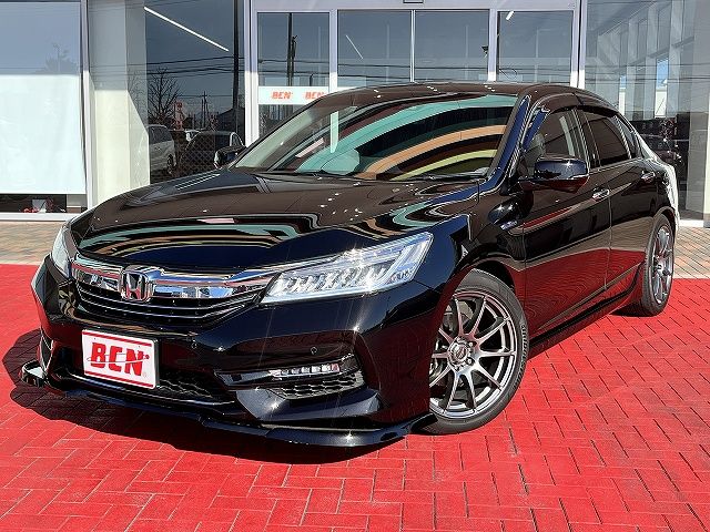 Japanese used car Ref# 1552330 HONDA / ACCORD HYBRID