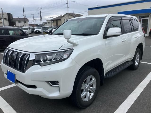 Japanese used car Ref# 1552444 TOYOTA / LANDCRUISER PRADO