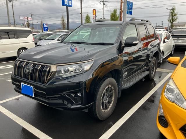 Japanese used car Ref# 1552516 TOYOTA / LANDCRUISER PRADO