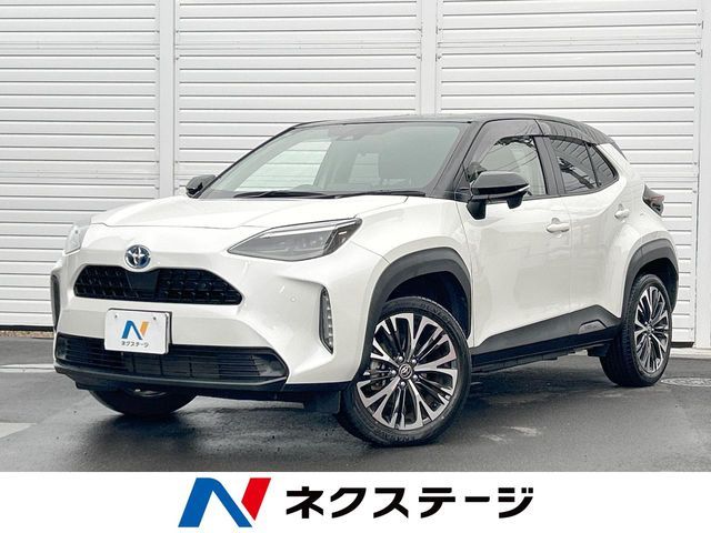 TOYOTA / YARIS CROSS HYBRID