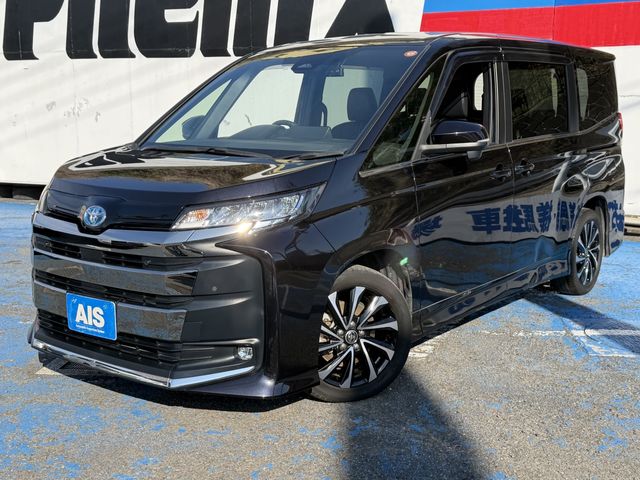 TOYOTA / NOAH HYBRID