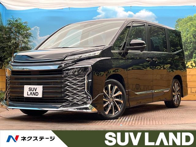 TOYOTA / VOXY HYBRID