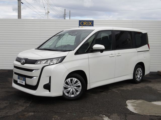 TOYOTA / NOAH