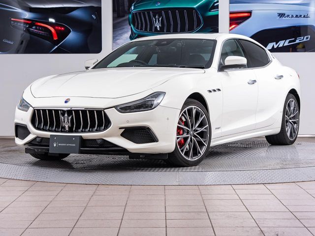 MASERATI / MASERATI GHIBLI Sedan