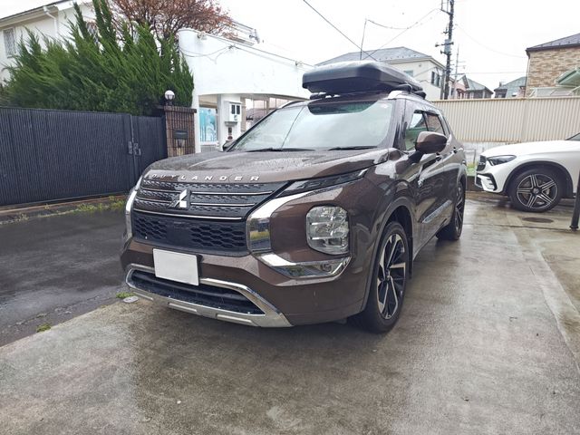 Japanese used car Ref# 1553268 MITSUBISHI / OUTLANDER PHEV