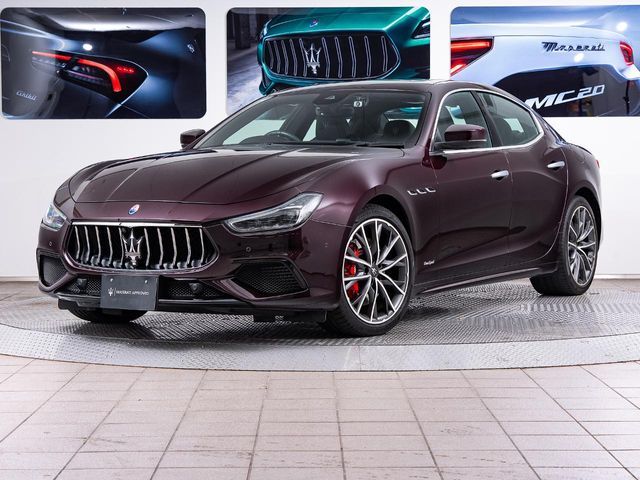 MASERATI / MASERATI GHIBLI Sedan