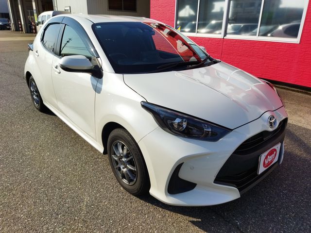 TOYOTA / YARIS HYBRID