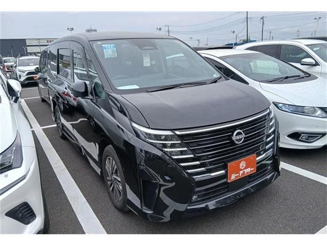 NISSAN / SERENA  WG