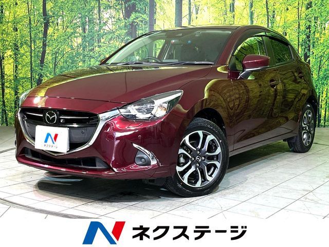 MAZDA / DEMIO 4WD