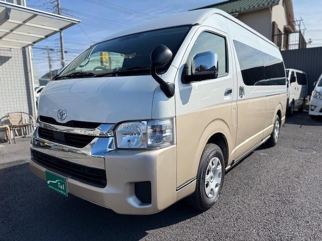 TOYOTA / HIACE wagon 4WD