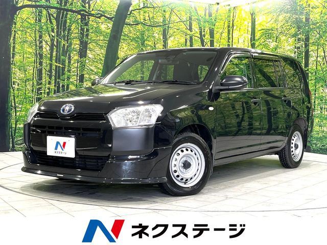 TOYOTA / PROBOX van HYBRID
