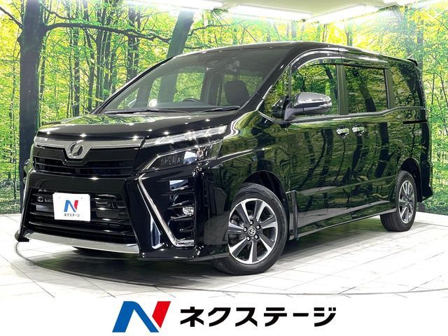 TOYOTA / VOXY 4WD