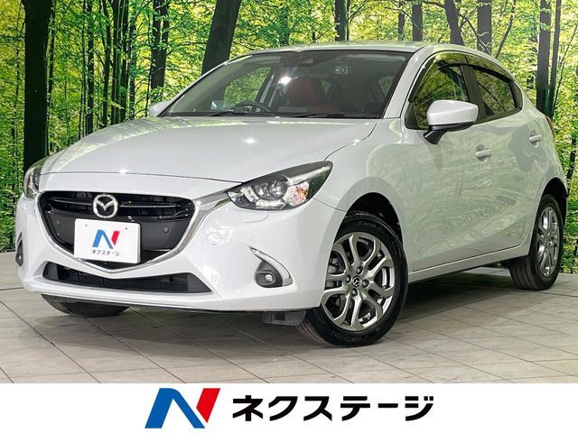 MAZDA / DEMIO 4WD