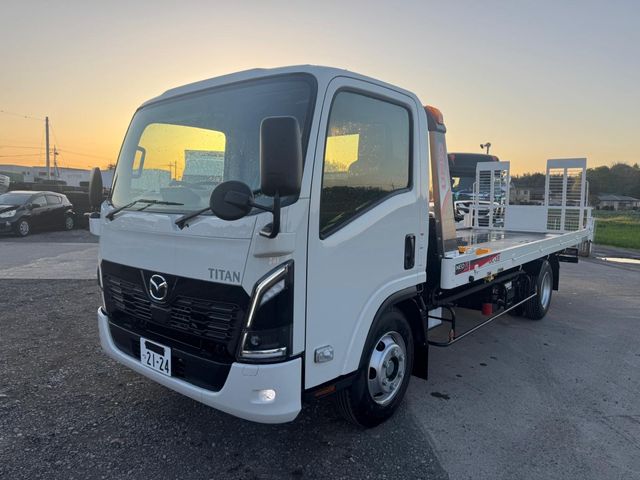 Japanese used car Ref# 1553779 MAZDA / TITAN