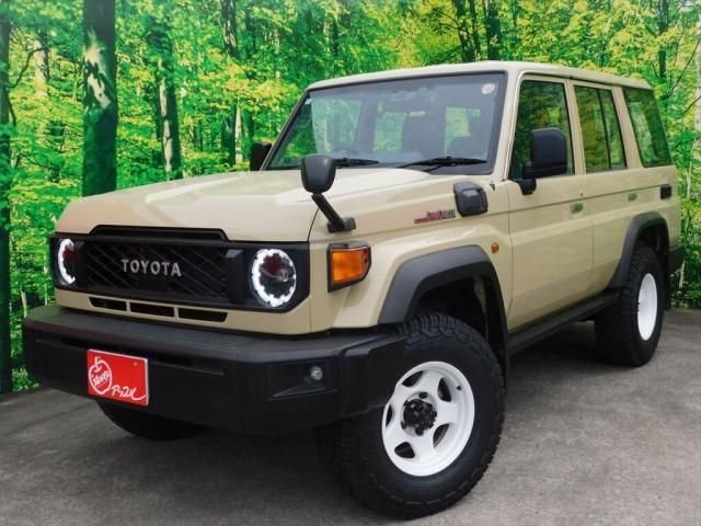 TOYOTA / LANDCRUISER 70