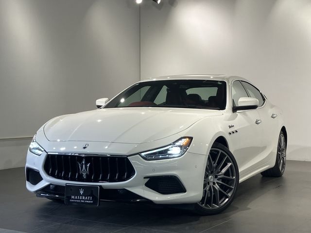 MASERATI / MASERATI GHIBLI Sedan