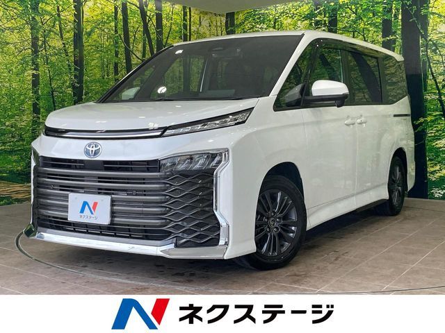 TOYOTA / VOXY HYBRID