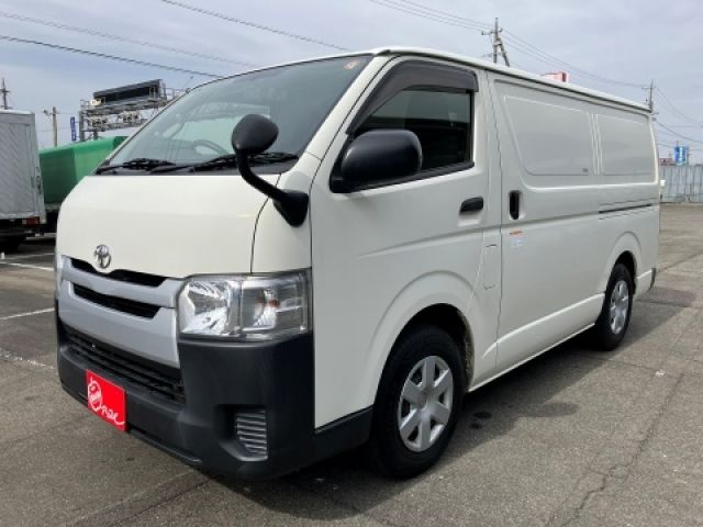 TOYOTA / HIACE van 2WD
