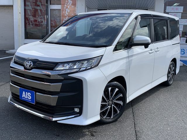 TOYOTA / NOAH