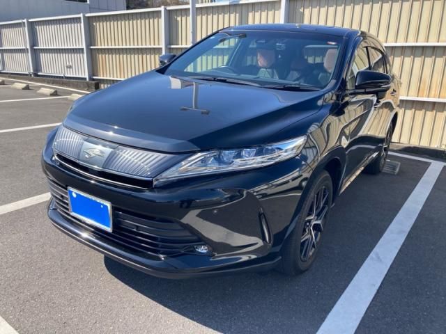 Japanese used car Ref# 1554084 TOYOTA / HARRIER 2WD