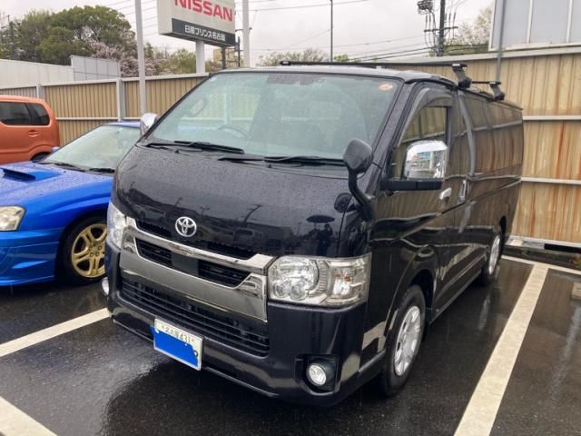 TOYOTA / HIACE van 2WD