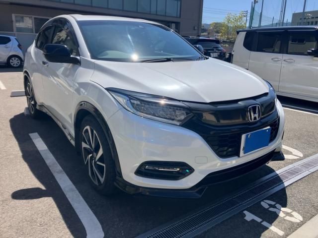 Japanese used car Ref# 1554182 HONDA / VEZEL