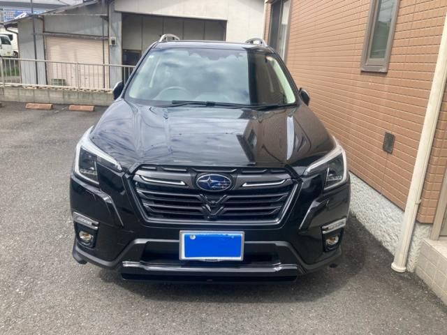 Japanese used car Ref# 1554192 SUBARU / FORESTER