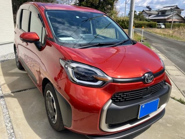 TOYOTA / SIENTA HYBRID