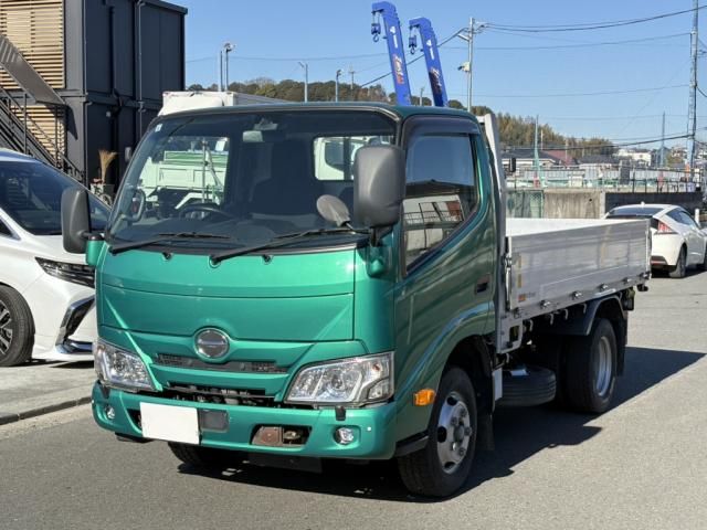 Japanese used car Ref# 1554314 HINO / DUTRO